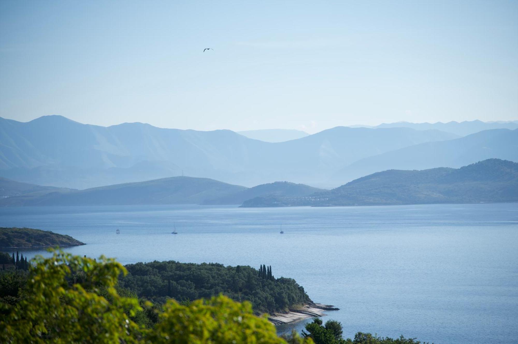 Villa Vilelmina Agnitsini Bagian luar foto