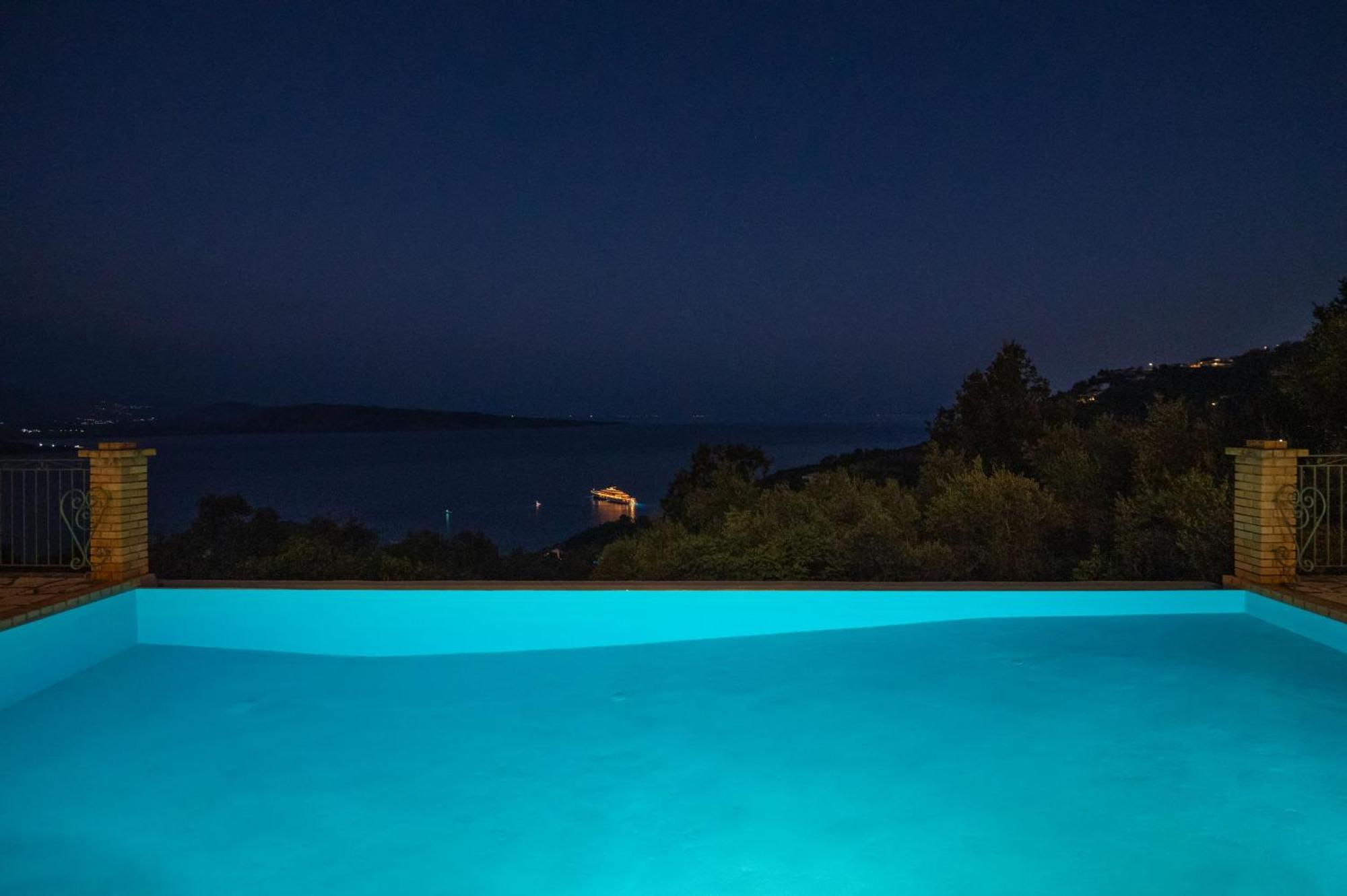 Villa Vilelmina Agnitsini Bagian luar foto